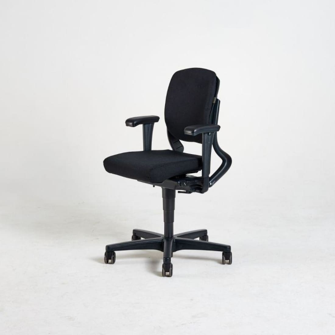 Bureaustoel Refurbished Ergonomisch Design Ahrend 230 "Lage Rug"