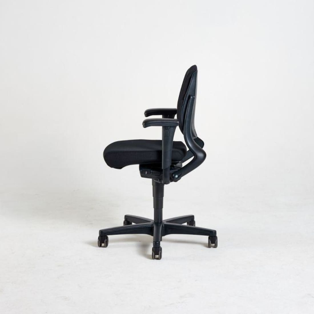 Bureaustoel Refurbished Ergonomisch Design Ahrend 230 "Lage Rug"