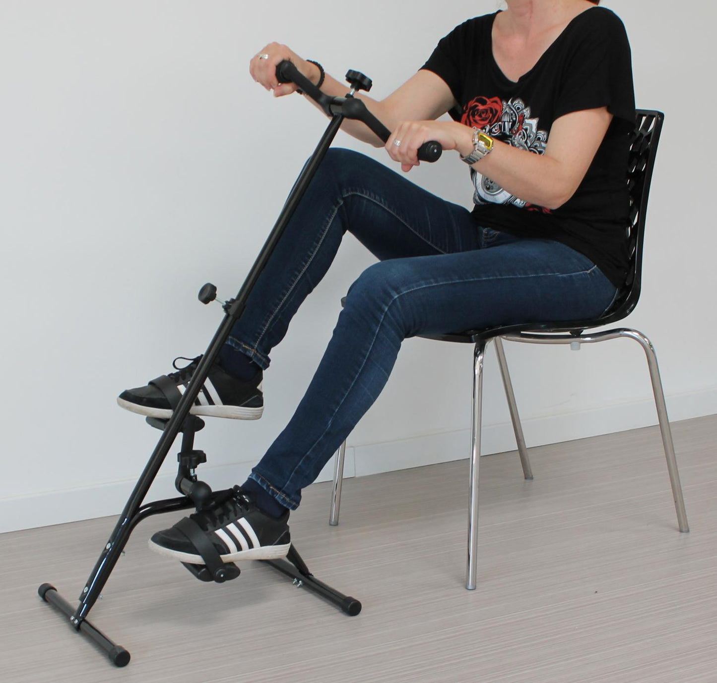 Wellys&#X000000Ae; Arm En Been Pedaaltrainer 2In1